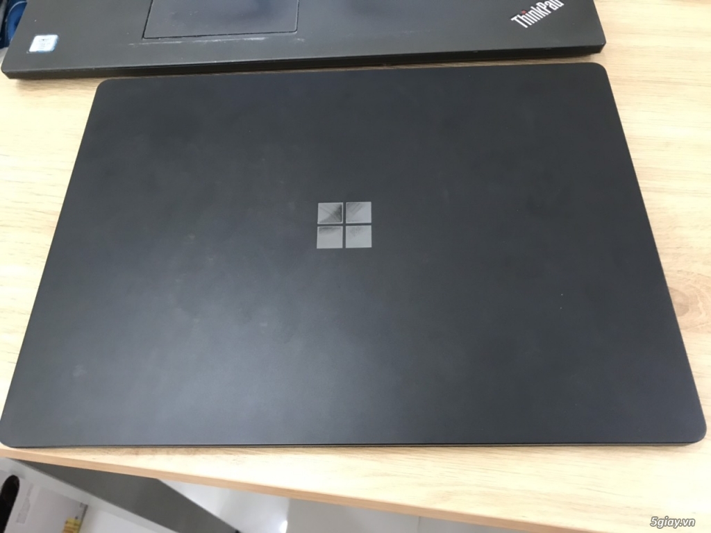 Surface Laptop 2 xách tay từ Mỹ cho anh em giá rẻ - 1