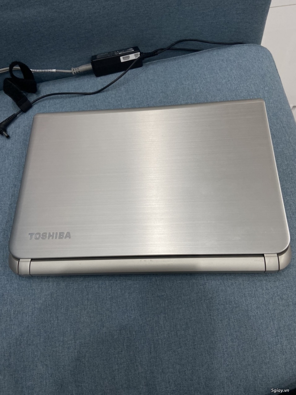 Toshiba Satellite E45t-B core i5-4210U, ram 8gb, HDD 750Gb