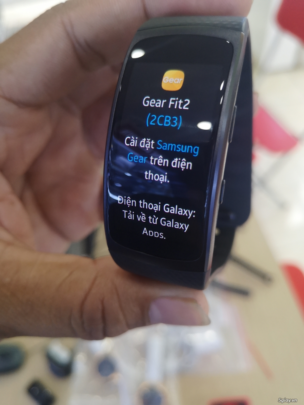 Samsung Gear Fit 2 Likenew - Chính hãng SSVN giá rẻ nhất - 1