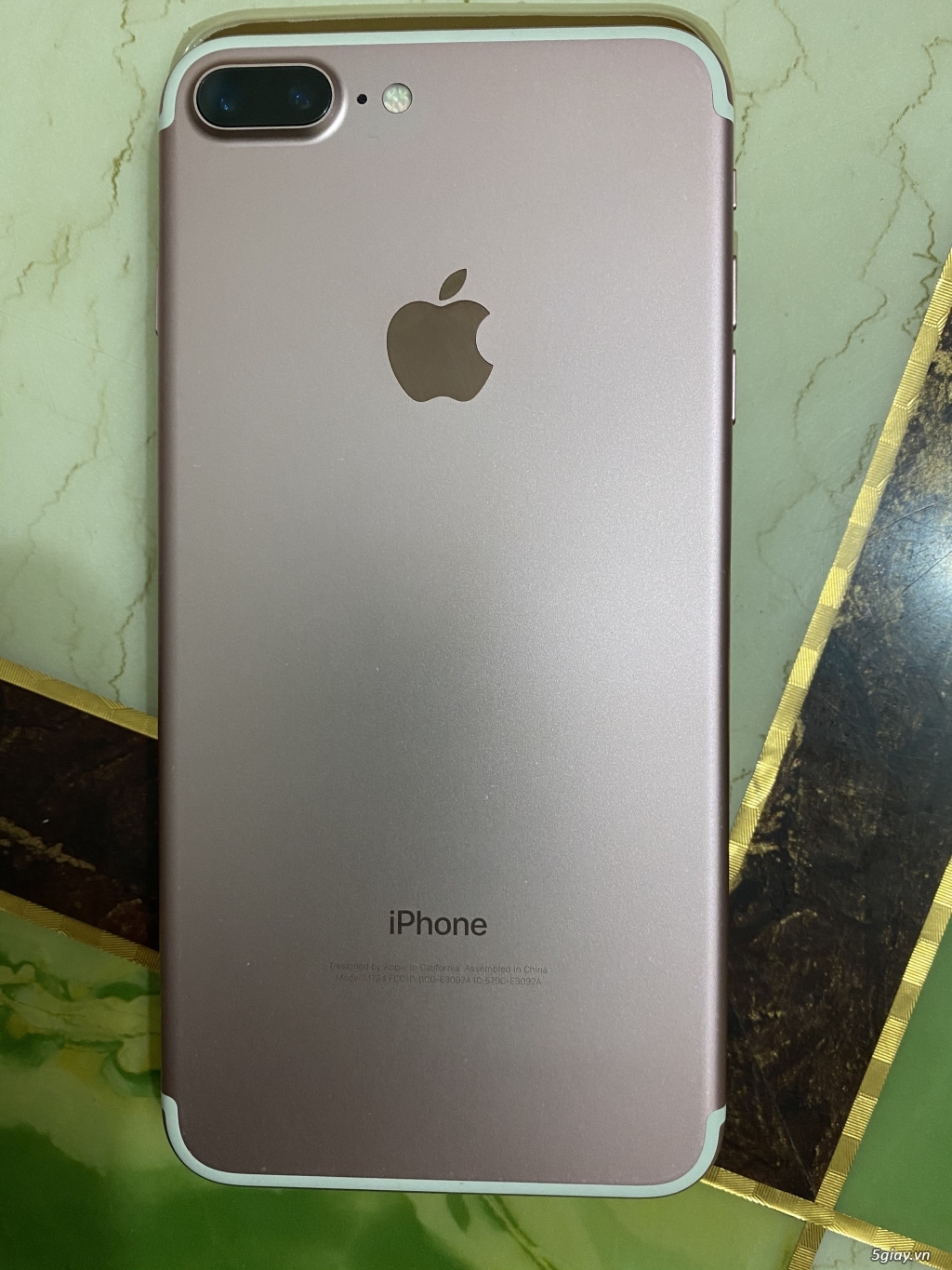 IPhone 7 Plus hồng đẹp - 1