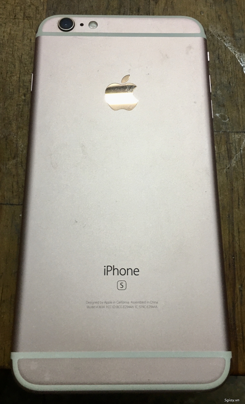 Cần bán iPhone 6s Plus màu hồng 64G hàng Mỹ LL/A chính chủ còn rất mới - 1