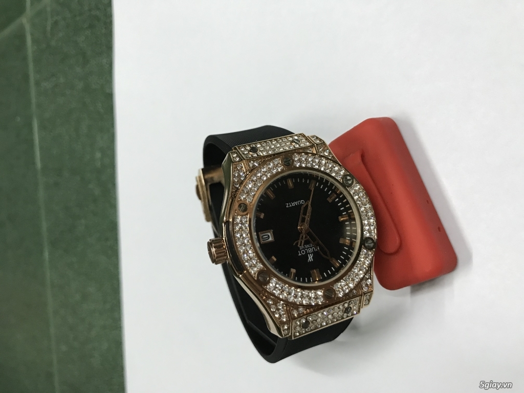 Đồng hồ nữ HUBLOT GENEVE BIG BANG vàng hồng End: 23h00 ngày 07-01-2020 - 4