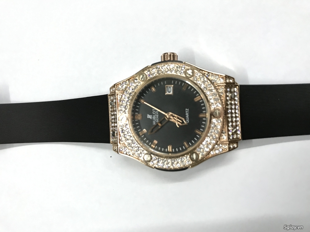 Đồng hồ nữ HUBLOT GENEVE BIG BANG vàng hồng End: 23h00 ngày 07-01-2020