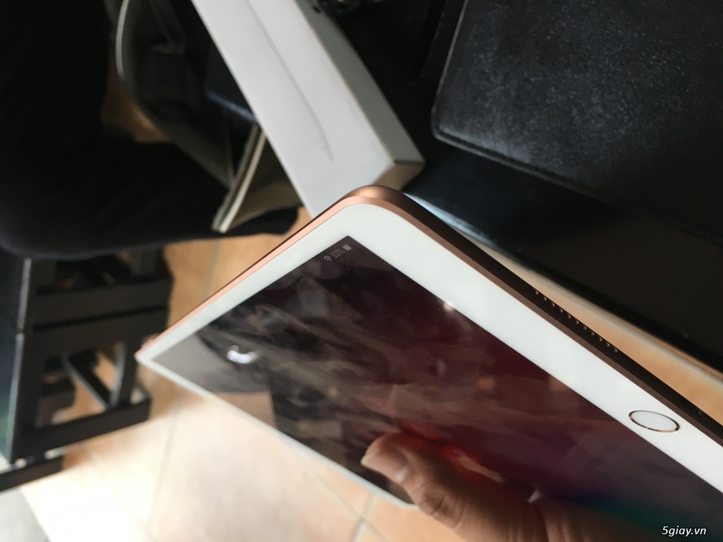 iPad Air 3 rose gold 64g 4G - 3