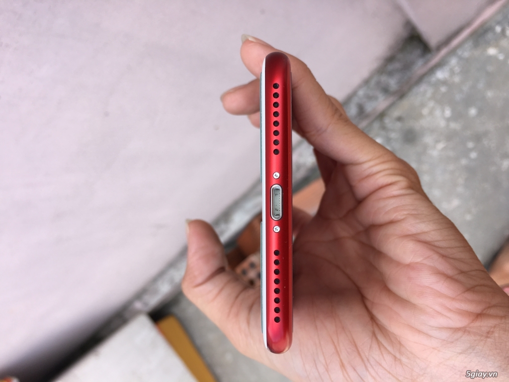 iPhone 7 Plus màu Red 128GB Quốc Tế. - 1