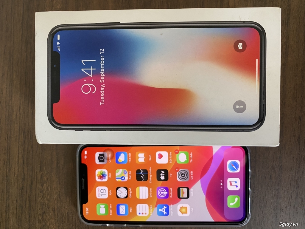 Bán iphone x 64G màu đen quốc tế