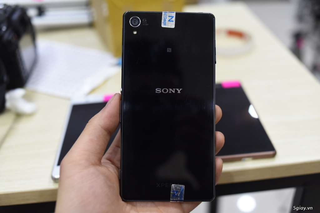 ✅✅ Tin được không? Điện thoại Sony Z3 đẹp lung linh mà giá chỉ 1tr190k - 7