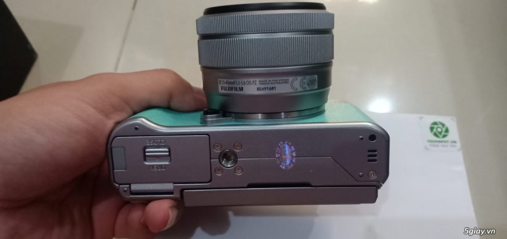 Q1-HCMC - Cần bán Fujifilm XA-20 màu xanh + kit BH hãng đến 11/2021 - 1