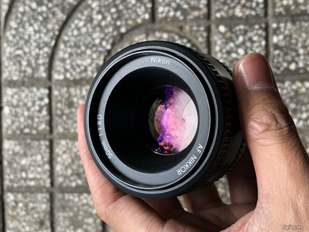 Cần bán Lens nikon 50 1.8d - 2