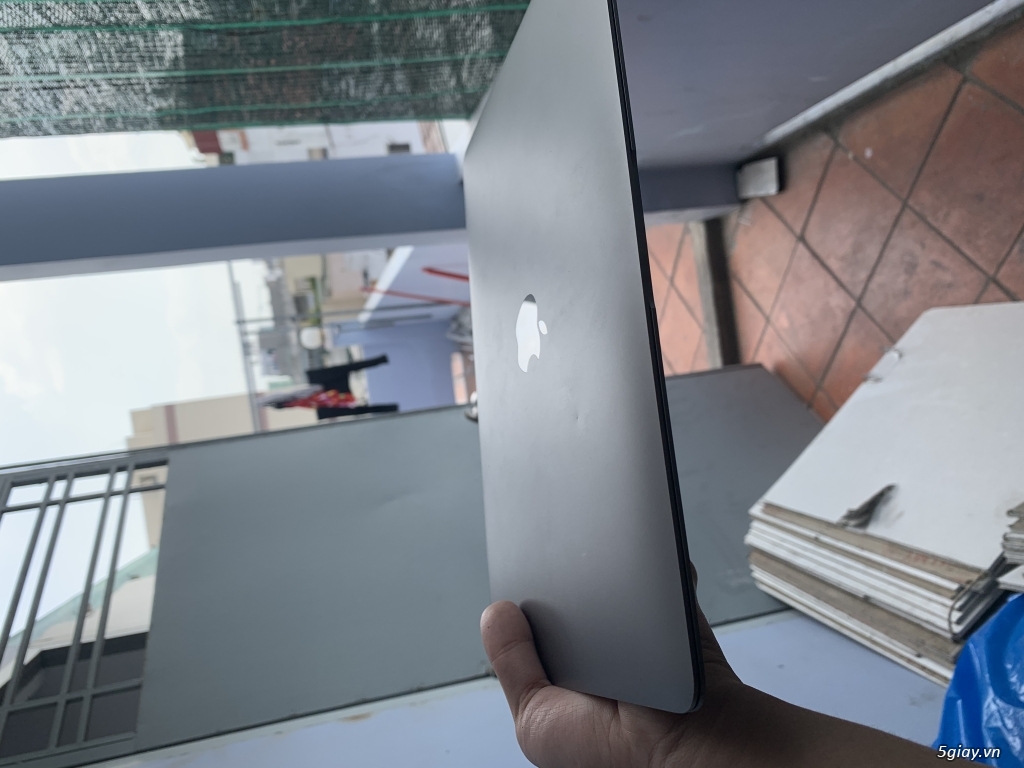 The new MacBook 12inch 2015 gray