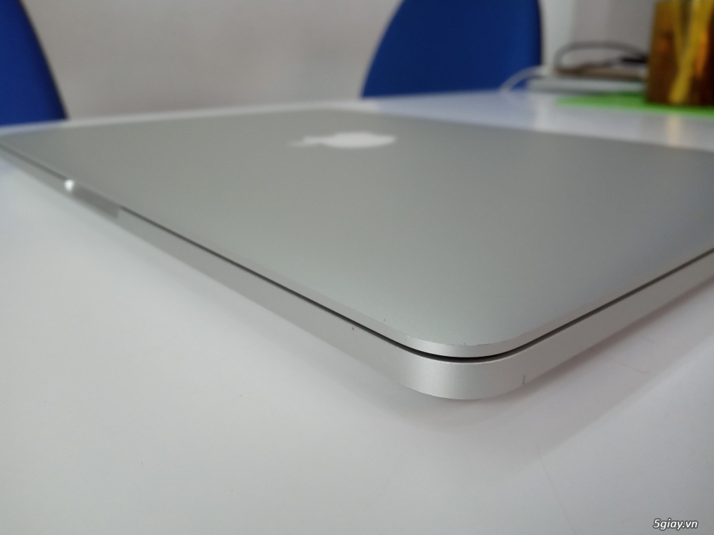 Cần bán: Macbook Pro 13'' 2015 MF840 i5/8GB/256GB 99% - 1