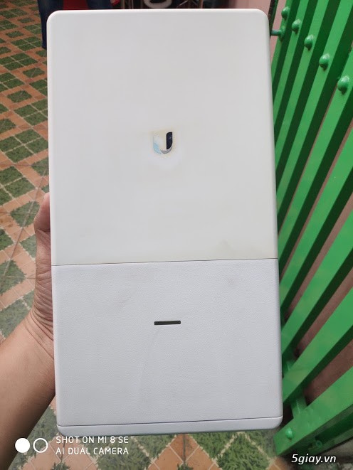 Thiết bị phát WiFi chuyên dụng ngoài trời Ubiquiti UniFi AC OUTDOOR - 2