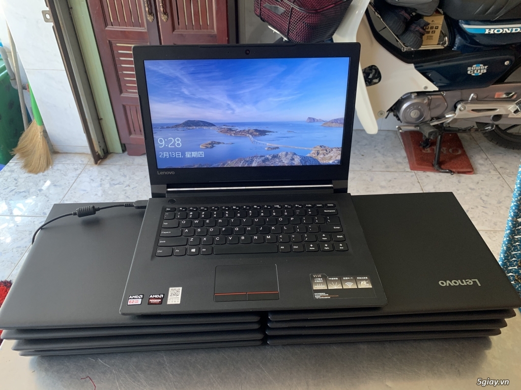 Lenovo v110