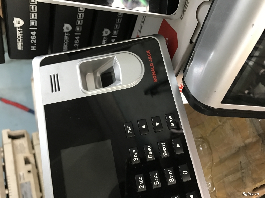 Máy chấm công vân tay giá rẻ RONAL JACK - 2