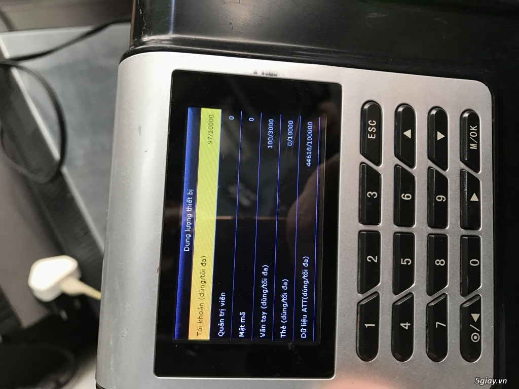 Máy chấm công vân tay giá rẻ RONAL JACK - 12