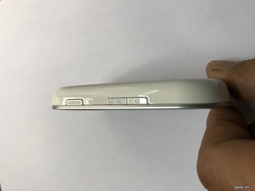 Wifi di động HUAWEI E5832 trắng zin End: 23h00 ngày 22-02-2020 - 2