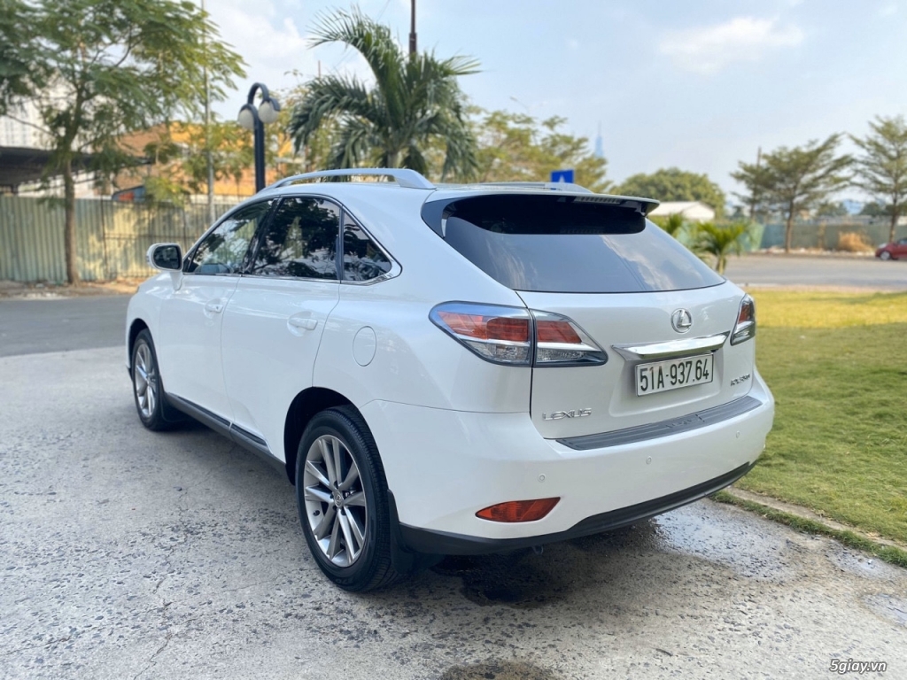 Cần bán xe Lexus RX350 mới cứng