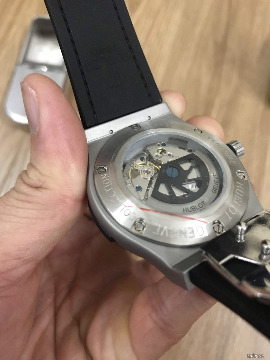 Thanh lý Đồng Hồ Hublot nam Space Grey máy tự động - 2