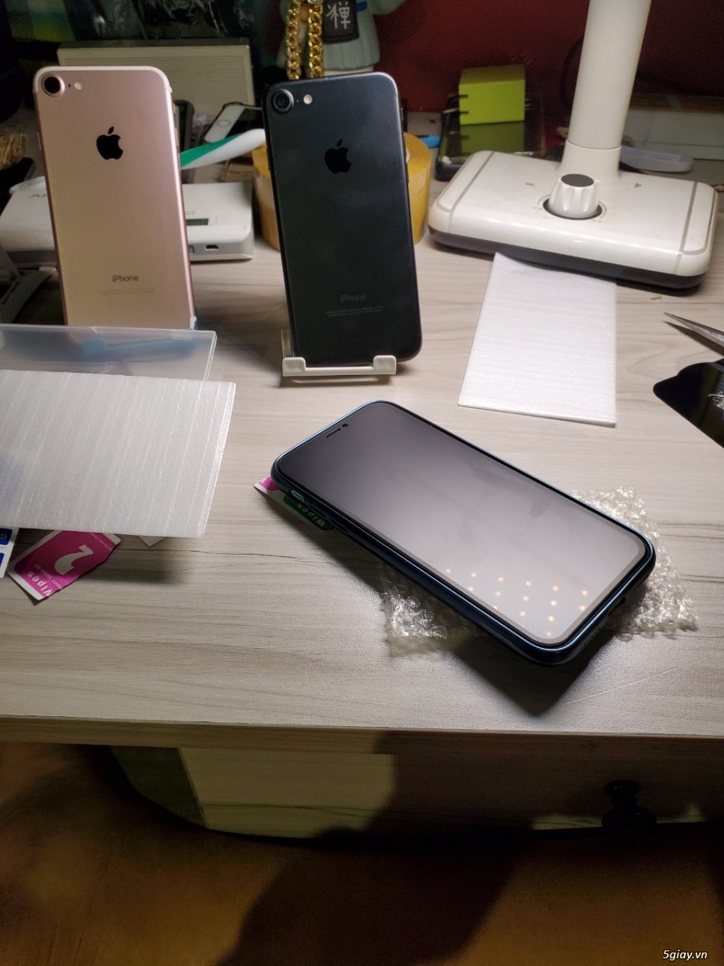 CƯỜNG LỰC NHÁM IPHONE - 1
