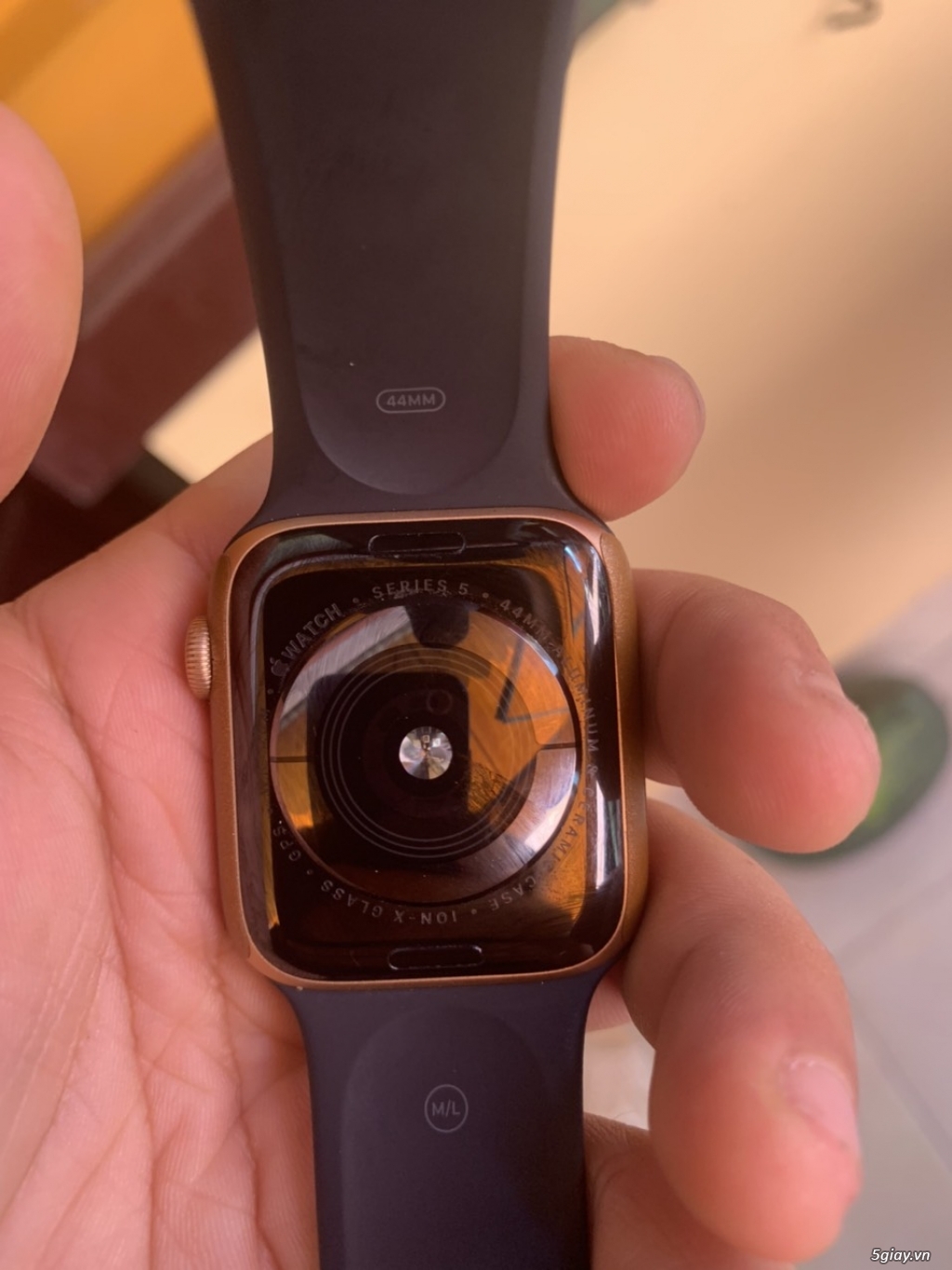 Apple Watch S5 44mm Gold, viền nhôm, dây ao su, BH 10.2020 - 1