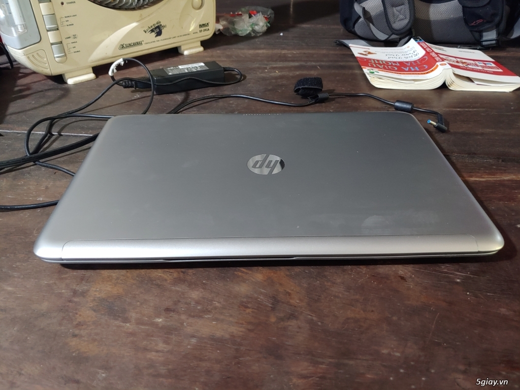 Ban HP invy 17 i7 4700mq- 512 gb ssd, 8gb