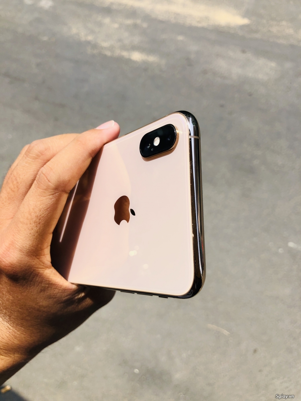 iphone xsmax 64G quốc tế gold - 3
