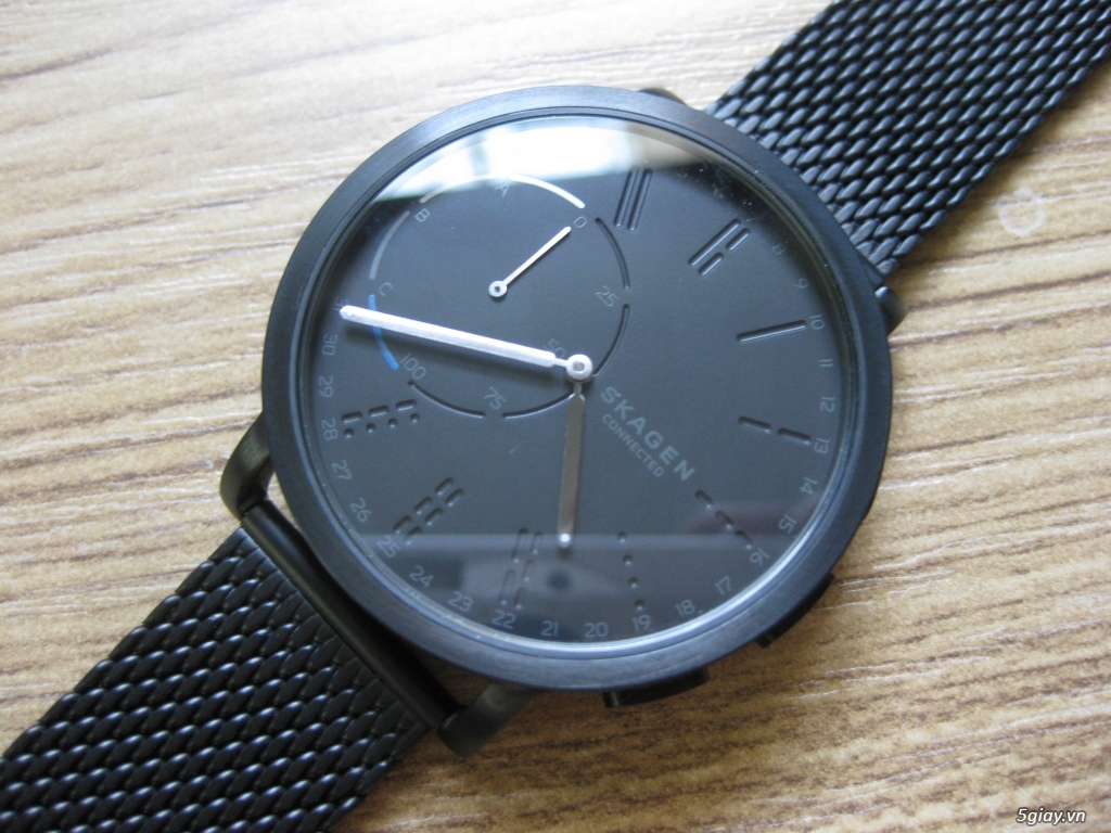 skagen unisex hybrid smartwatch skt1109