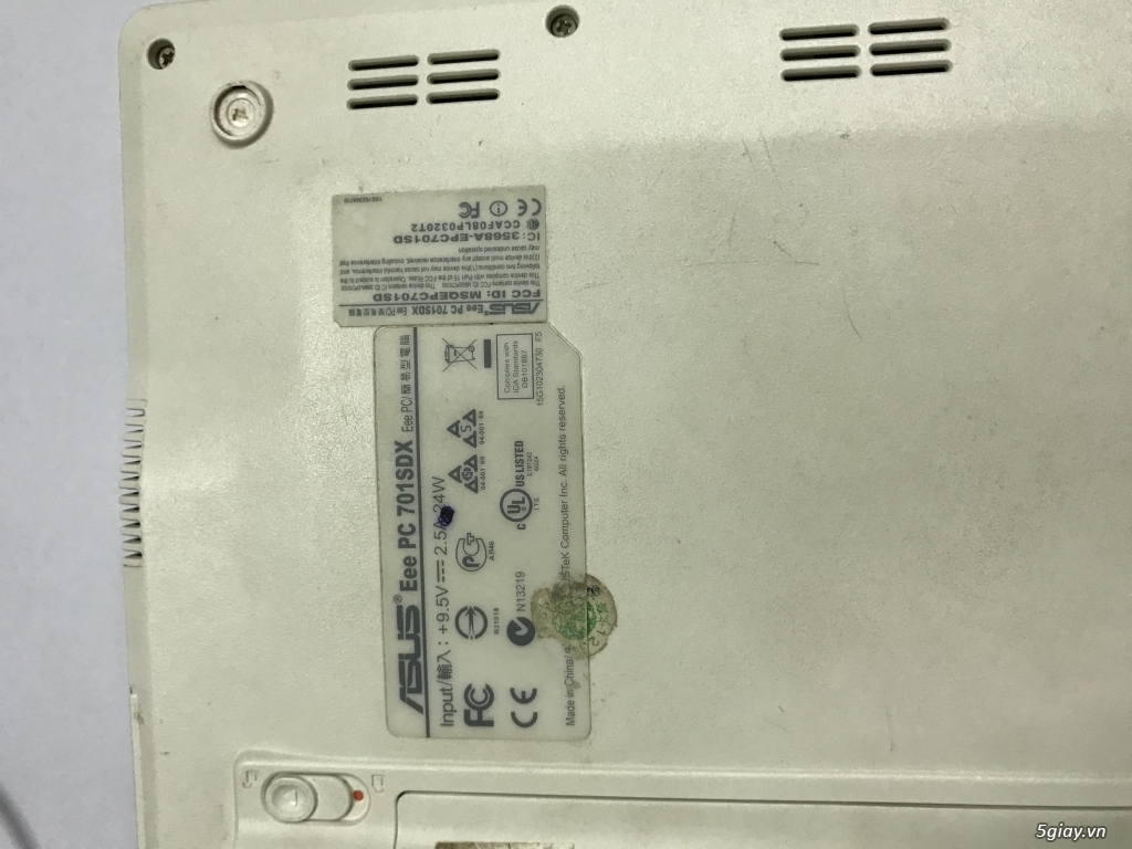 Laptop mini ASUS Eee PC 701 SDX trắng tinh End: 23h00 ngày 10-03-2020 - 8