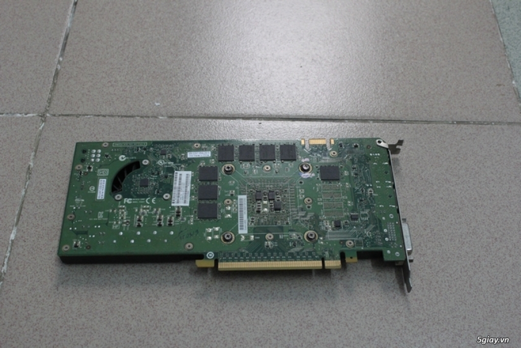 thanh lý ve chai điện thoại, laptop, đồng hồ, pc tùm lum thứ - 2