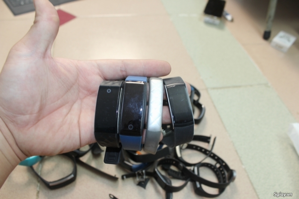 thanh lý ve chai điện thoại, laptop, đồng hồ, pc tùm lum thứ - 18