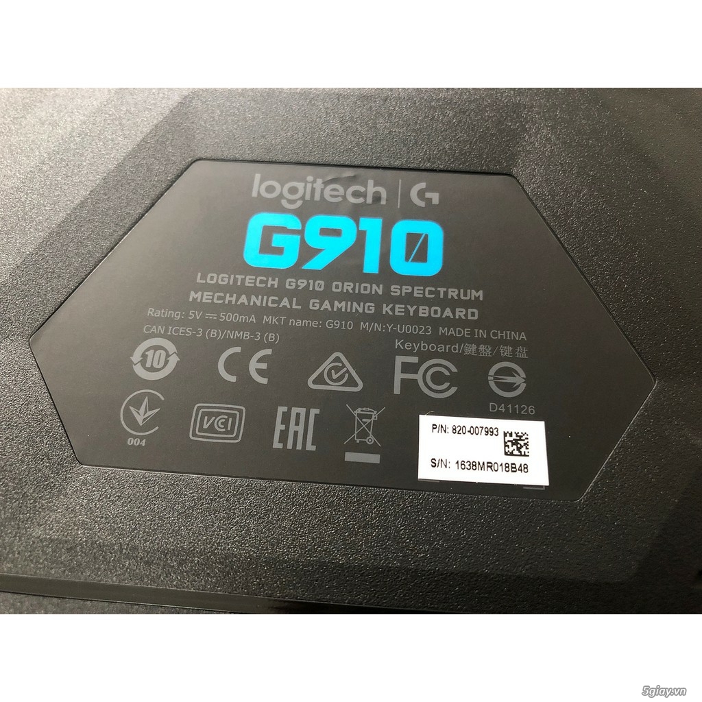 Bàn phím cơ Logitech G910 - 1