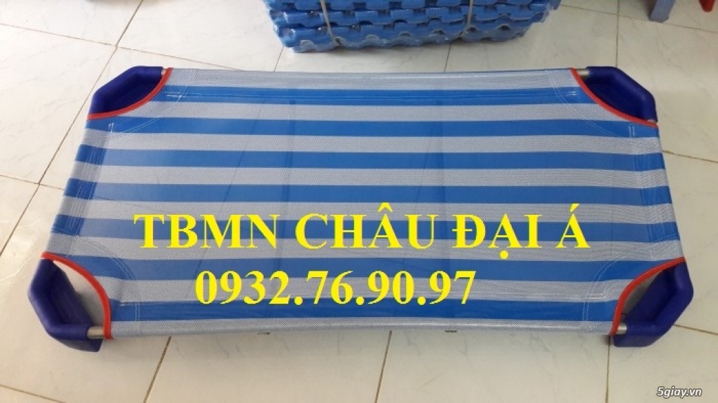giường lưới giá rẻ cho bé