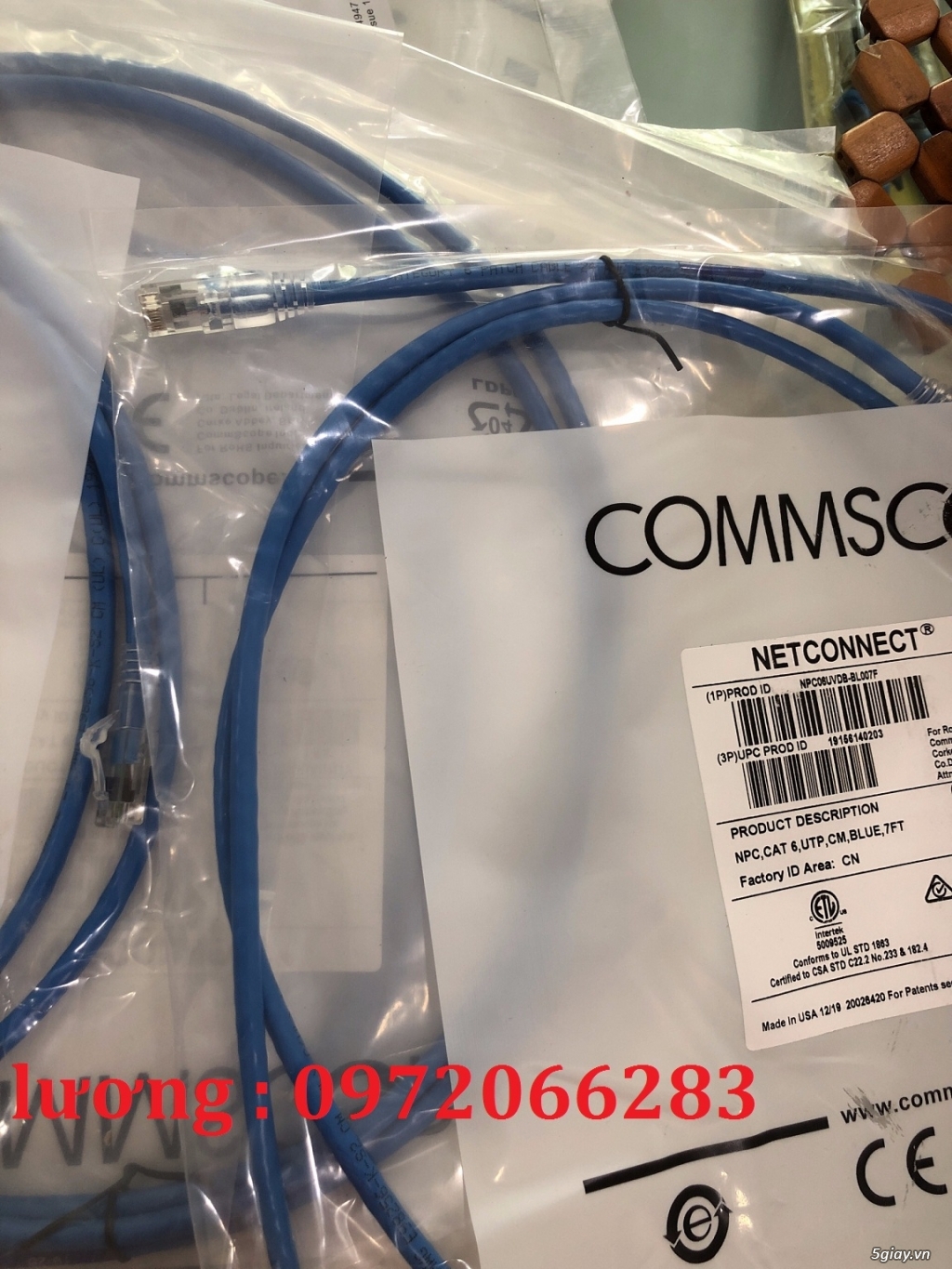 Dây nhảy patch cord 2m Cat6 Blue (NPC06UVDB-BL007F) commscope - 4