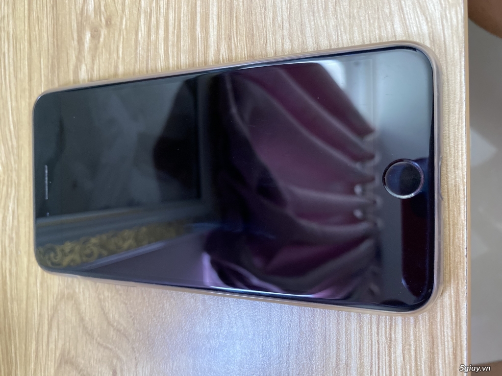 Iphone 8Plus Đen 64GB nữ dùng 99% mới - 1