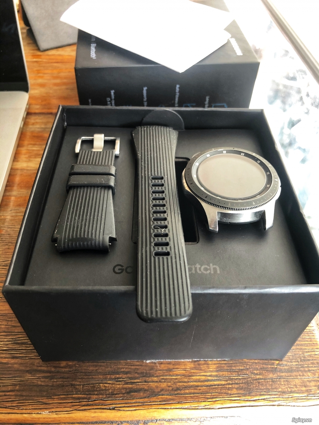 [Hồ Chí Minh]Samsung Galaxy Watch Silver 46mm mới 95% - 3