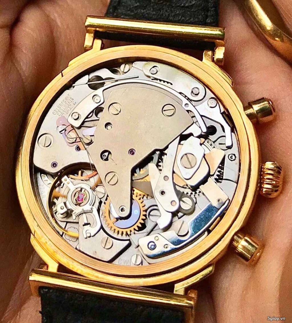 Đồng hồ Thụy Sỹ Moonphase + Chronograph