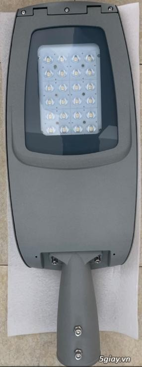 Đèn đường Led Philips 50W giá tốt.