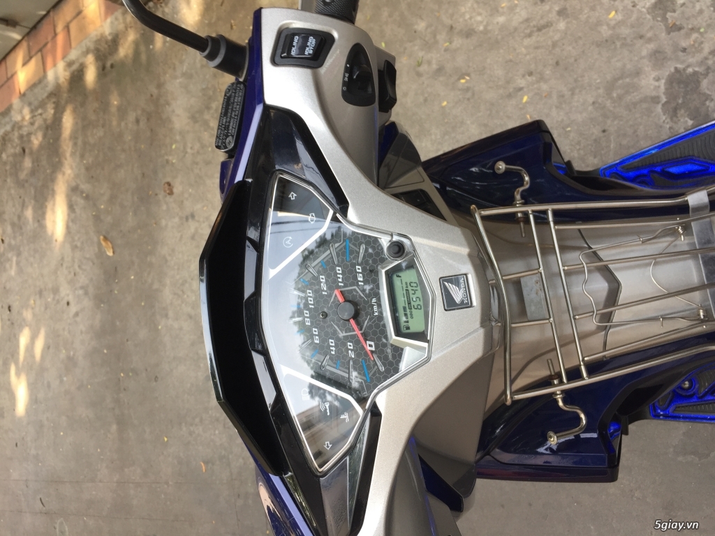 Cần bán airblade 125 smartkey xanh bạc