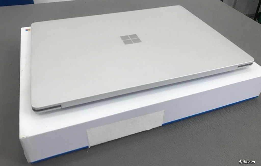 Mình bán góp laptop Microsoft Surface Laptop 1 i5/8/256
