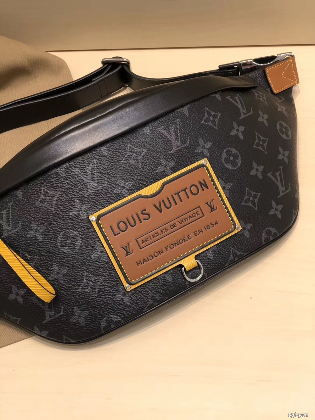 Túi nam nữ Louis Vuitton 2020 order - 4