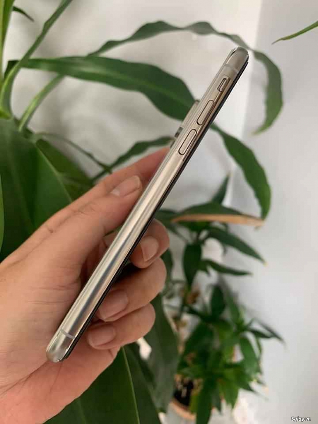 Iphone xs trắng 64gb QT