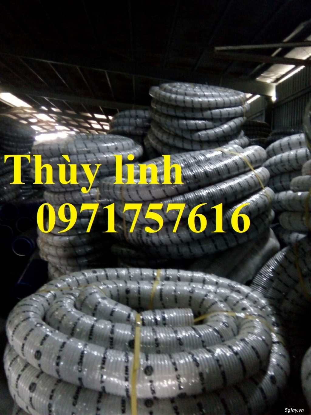 Ống hút bụi gân nhựa phi 100 - 1