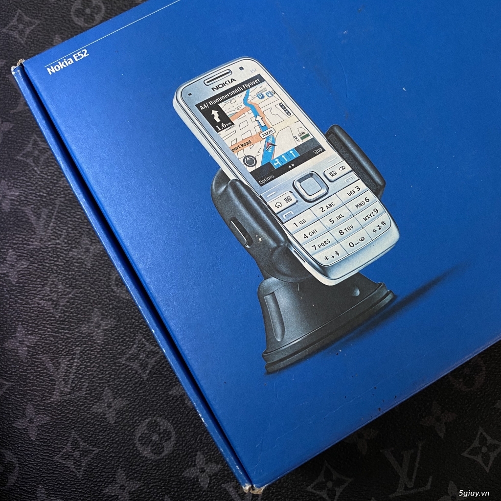 Nokia E52 New full bõ hộp lớn