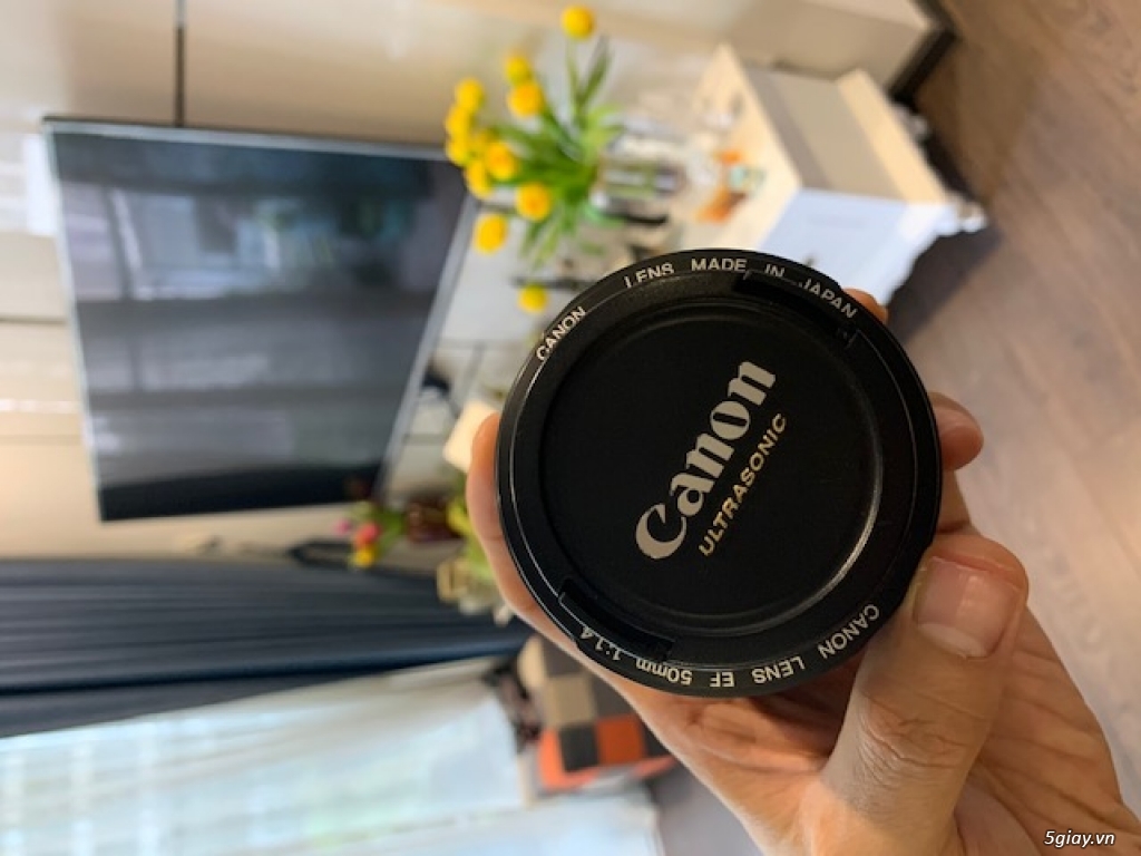Bán gấp: Canon 50mm f/1.4 USM full box (LBM).