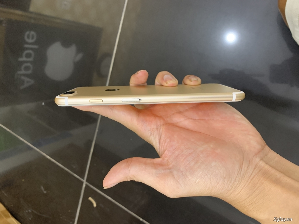 Iphone 7plus 128gb gold quốc tế likenew 99% - 2
