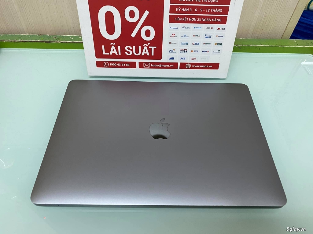 MacBook Pro 13 2016 i5 8gb 256gb 98% nguyên zin - 1