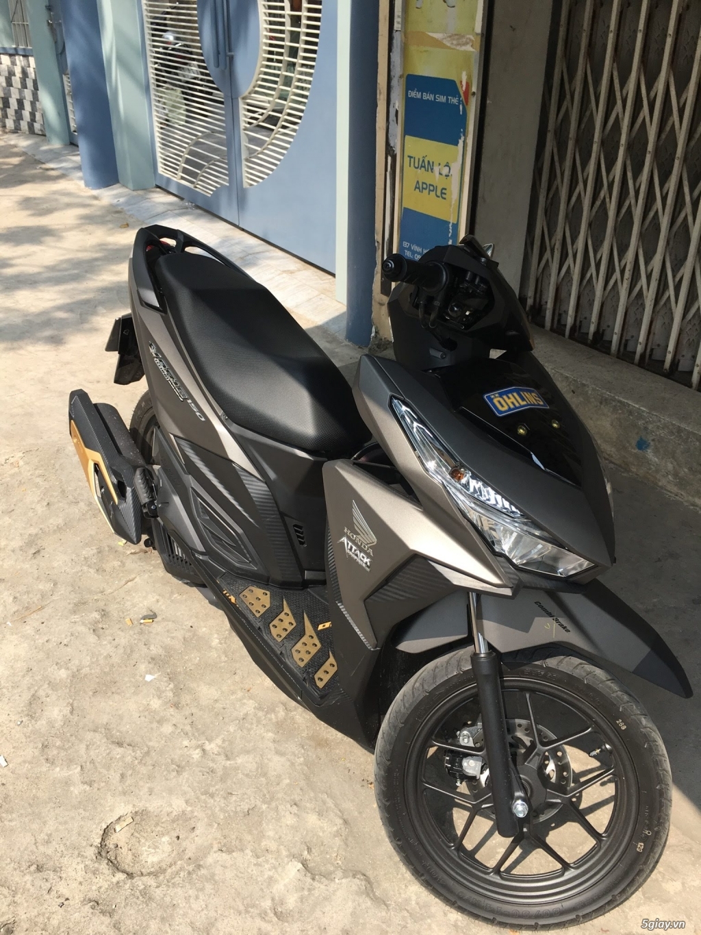 Cần bán Vario 150 vàng cát mẫu cũ ! - 3