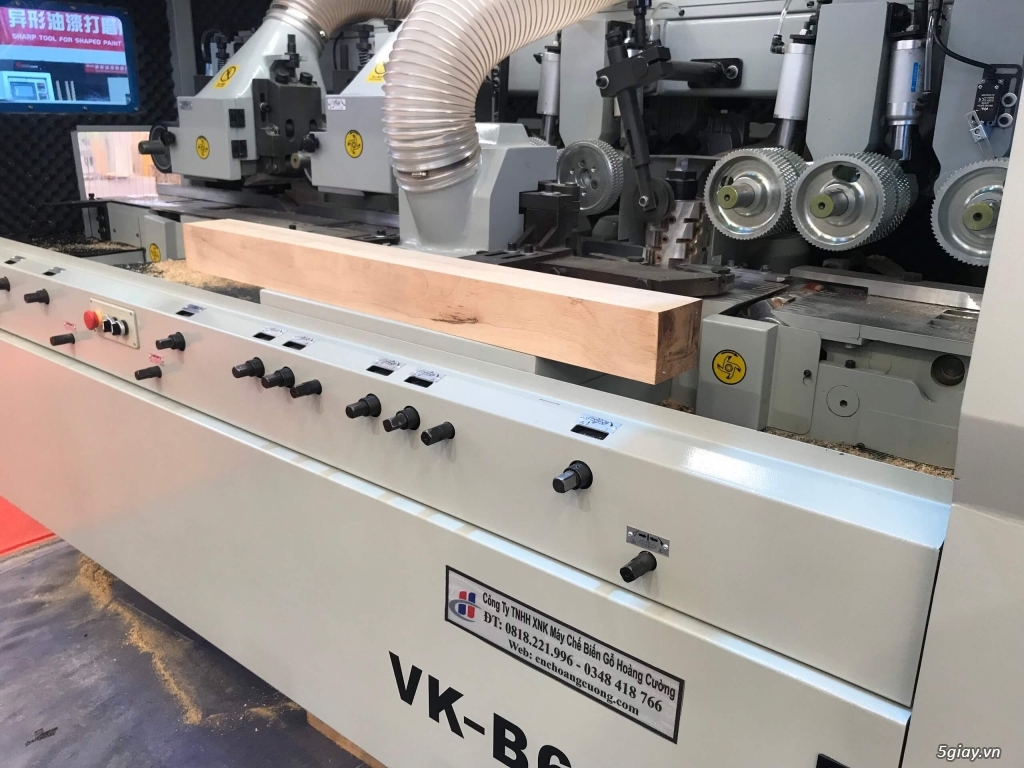 Máy bào 4 mặt 6 trục dao VK-B618D - 1