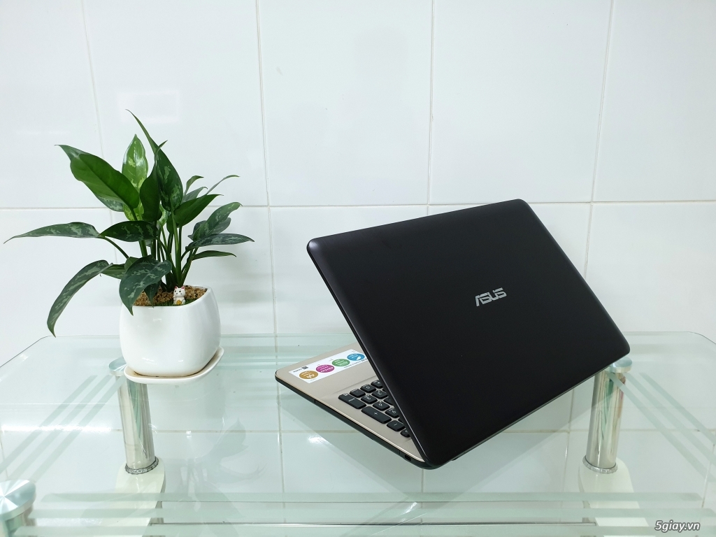 Laptop cũ giá rẻ chỉ từ 2.000.000 - 4.000.000 - 8