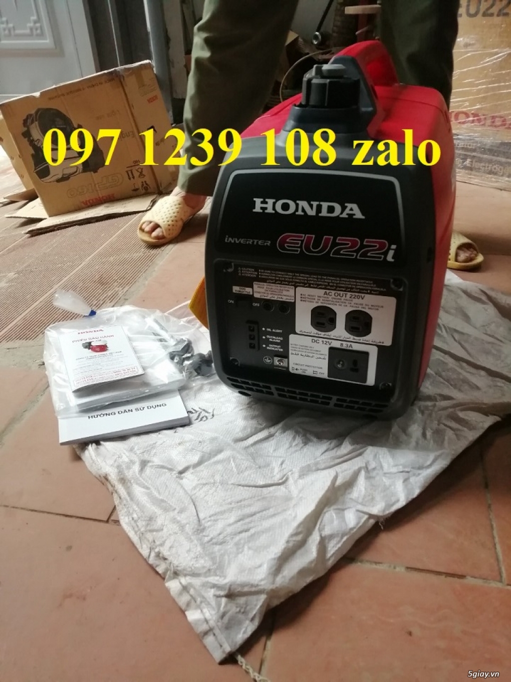 Máy phát điện chạy xăng chống ồn Honda EU22i TR - 4